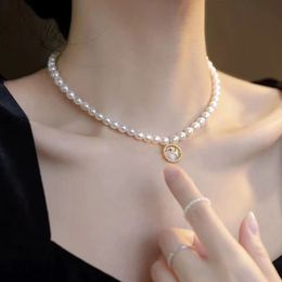 collier de cercle de nacre collier de desinger collier de perles de luxe bijoux de créateur pour femmes colliers en acier inoxydable cadeau pour les femmes