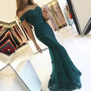 Moeder van de Bruid Jurken Sash Backless Hunter Green Crystal Beads Lace Off Shoulder Applicaties Mermaid Avondgast Party Gowns219v