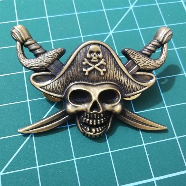 MOTO BIKER PIRATE PINS BROCHES POUR BIKER VESTE GILET CHAUSSURES SAC CEINTURE VÊTEMENT BADGES ÉPINGLES CHAPEAU MOTOR SKULL BUCKLES315g