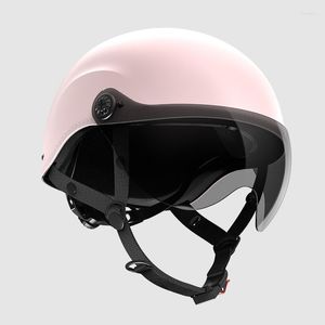 Cascos de motocicleta Medio casco ligero Hombres y mujeres Protección solar de verano Montar en bicicleta eléctrica