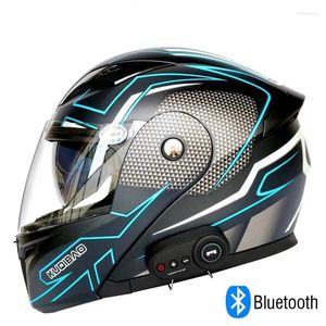 Casques de moto Casque pour hommes Casque intégral Bluetooth Longue endurance Anti-buée Étanche Double lentille Cool Sports DOT Approuvé