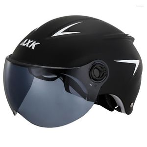Casques moto-cycle d'été Half Half Casque Open Face Cool Autocycle Safety Abs Abs Dot Electric Motorbike Riding Headpiece