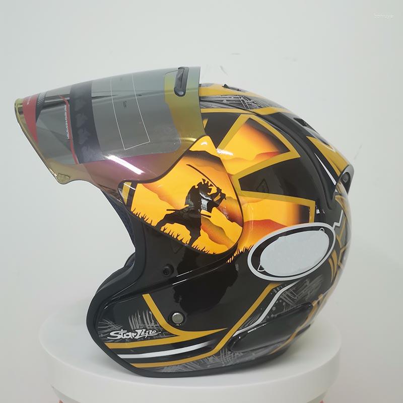 Hełmy motocyklowe Kobiety i mężczyźni Ochrona Hełm Otwarta twarzy z złotym wizjerem Casco Casco Golden Bodyguard Sabre Half