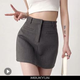 Moukyun High Waist Mini jupe élégante Simple Office Ladies Allmatch Aline Suit Bag Hip Korean Style 240402