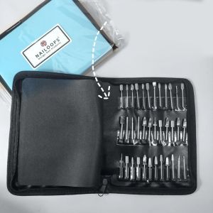 Moulures professionnelles 72 machines à sous Nail Drill Bits Holder Organizer Conteneur à usage domestique ou Organisateur de bits de forage à ongles salon de manchère