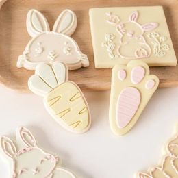 Moules 2024 Carton de Pâques Bunny Biscuit Moule maison DIY Fondant Pastry Dessert Tools Tools Egg Carrot Foot Impreinte pressing Cookie Cutter