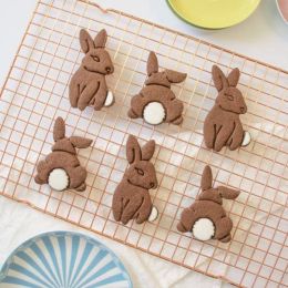 Moules Pâques Cookie Rabbit Moule en relief mignon Yoga Bunny Fondant Cake Biscuit Cutter Moule pour Happy Easter Party Decor Tool Baking