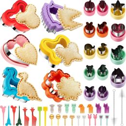 Moules Sandwich Cutters Pilation pour enfants Enfants Biscuit alimentaire Pain Pain Maker Fruits et Vegetables Formes de boulangerie Couper outils de boulangerie 48 PCS