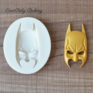 Moules Super Hero Moules de silicone 3D Diy Fashion Mask Fondant Cake Moules Cake Decorating Tools Pastry Kitchen Baking Accessories M351