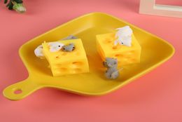 Jouet souris et fromage paresseux cache-cache jouet anti-stress 2 figurines écrasables et bloc de fromage anti-stress Fidget Toys cadeau 77133659