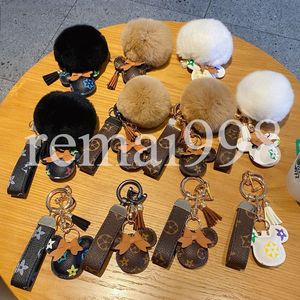 Mouse Design Car Keychain Favor Flower Bag Pendant Charm Jewelry Keyring Holder for Men Gift Fashion PU Leather Animal Key Chain Accessories