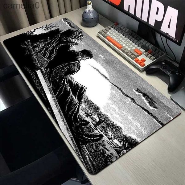 Pads de ratón Muñecas Berserk Mousepad Anime Pad, almohadillas de teclado XXL de la portátil grande de la computadora portátil Mats Velocidad de escritorio anti-Slip Museepads Manga Carpetl231221