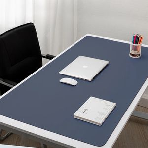 Tapis de souris Repose-poignets Grand tapis de souris grand tapis de bureau antidérapant imperméable en cuir PU protecteur de table de bureau tapis de souris de jeu pour le travail de bureau de jeu 231018