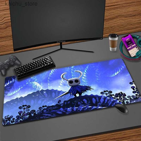 Pads de souris Le poignet repose un grand coussin de souris Hollow Knight Game PC Gamer 90x40cm xxl accessoires de jeu Varmilo Keyboard Mousepad CSGO Dota Desk Mat Y240419