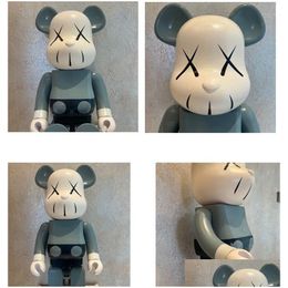 Juegos de películas El más nuevo 400% 28 cm 0,6 kg Chomper Bearbrick El PVC Bluetooth Moda Oso Figuras Juguete para coleccionistas Trabajo de arte Modelo Decorati Dhg5T