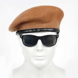 MQZV Berets Nieuwe tien-kleuren solide kleur Beret Cap Fashion Casual Hat herfst en winter warme hoeden Hip Hop Outdoor Keep warme petten D240418
