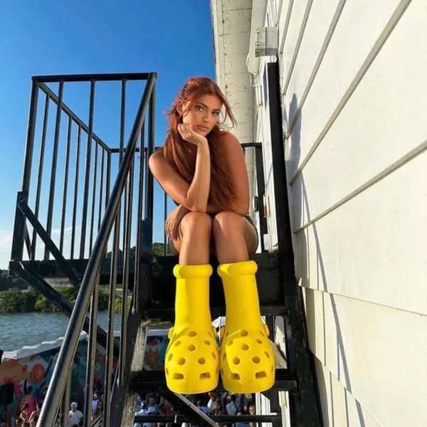 Mschf Designer Shoes Big Yellow Boot Designer Boots Big Red Boots Designer Femmes Astro Boy Bottes Fond épais Antidérapant Rain Booties529468