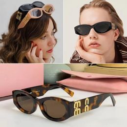 Mu zonnebril designer zonnebril ovaal frame dames bril UV Hot selling eigenschap vierkante zonnebril Metalen poten miu letter design bril met originele doos