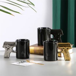 Caneca copo criativo confortável aperto 3d molde esmalte copo seguro e saudável fácil de limpar pistola copo suave e plana textura delicada 240105