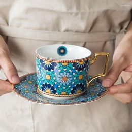 Tazas 1 Establecer tazas de café de lujo de estilo marroquí y platillo con mango de oro para taza de té de cerámica especial