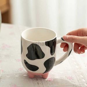Tasses 1pc 500 ml / 17oz mignon dessin animé Coupe en céramique Modèle de vache créative et plats à eau Mug Cupcoffee Cup d'été Guinage d'hiver Summer 240417