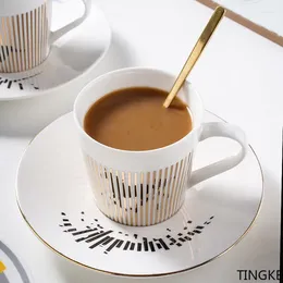 Mokken 2024 Dynamische Reflectie Mirror Cup Creatieve keramische afternoon tea Coffee en Saucer The Gift to Friends