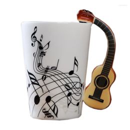 Mokken 240 ml creatieve keramische muziek vioolstijl gitaar mug koffiekopjes theemelkstip met handvat nieuwheid geschenken