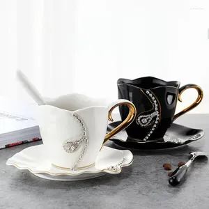 Tasses 250 ml Diamond Coffee Mug Saucer Set Set Creative Creative Style Breakfast Petit Petitter Milk Water Ceramic Cup Home Office Drinkware