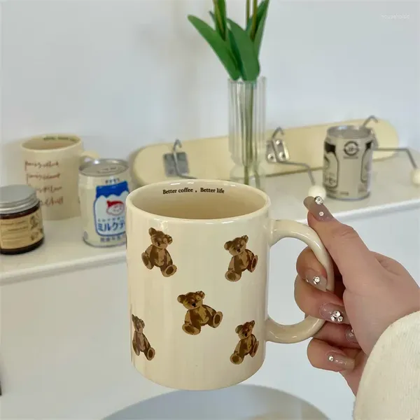 Tasses 300 ml de style coréen dessin animé ours ours tasse en céramique de café en céramique tasse à chaleur à chaleur petit déjeuner beige pain au lait thé