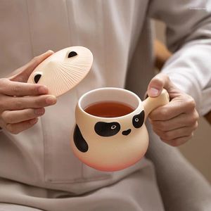 Tasses 360 ml créatives mignonnes panda forme en céramique tasse avec couvercle exquise belle tasse de thé à thé