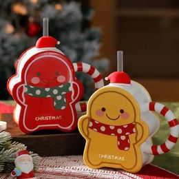 Mokken 380ML Gingerbread Man Mok Met Stro Kerst Keramische Koffiemokken 3D Gingerbread Man Melk Thee Water Cup Koppels Kerstcadeaus 231120