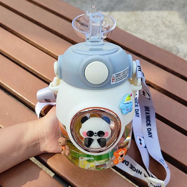 Tasses 820 ml Espace Capsule Bouteilles D'eau Avec Paille Enfants Mignons Grande Capacité Kawaii Dessin Animé Étudiant École Voyage Enfants Sans BPA Tasse Z0420