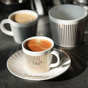 Tasses 90 225 ml créative léopard anamorphique tasse de café miroir reflet zèbre vintage tas et soucoupes de soucoupes 341y