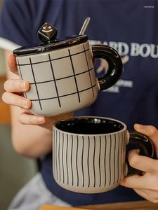 Mokken American Vintage Ceramic Water Cup -paar met deksel lepel jongen mok vrouwelijk thuiskantoor ontbijt koffie