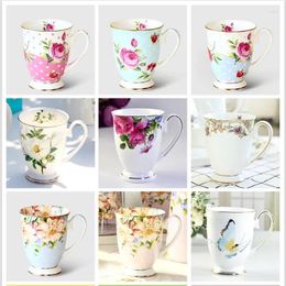 Mokken Bone China Coffee Cafe Floral Painting Breakfast Milk Flower Tea Water Cup Keramische Vintage Goblet Cups en aanwezig