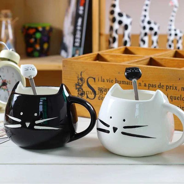 Tasses Tasses de chat de bande dessinée tasses à café avec cuillère à remuer noir blanc en céramique petit déjeuner tasse à lait bureau 400 ml Drinkware cadeaux sympa ami L2402