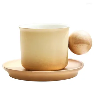 Tazas de café de cerámica y plato con taza de belleza alta para tazas de té Cerámica de cerámica Navidad