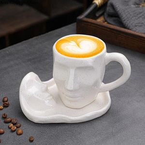 Tasses en céramique tasse à café et soucoupe ensemble créatif visage humain tasse couple verres à boire thé au lait