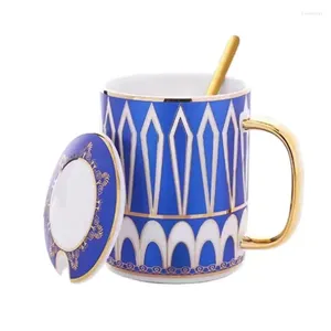 Tasses à couple en céramique avec couverture cuillère nordique l'après-midi tasse de thé créatif européen et britannique 350 ml