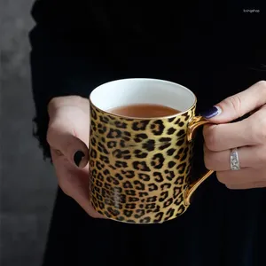 Tasses en céramique léopard tasse tasse de café grande capacité tasse d'eau lait à eau à boire Tazas Tea party