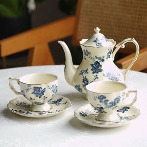 Mokken keramische mug koffiekopje set met bord bloemen Europa Afternoon tea vintage porselein luxe ketel thuisdecoratie 230818