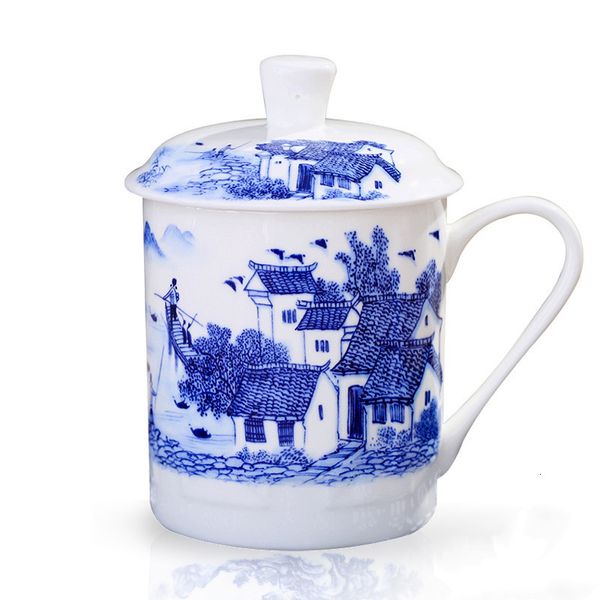 Tasses de style chinois Bone Chine Jingdezhen Blue et blanc Porcelain Ta tasse Bureau Drink Eau avec le couvercle Travel Teaware 230817