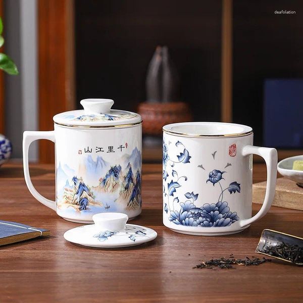 Tazas Taza de cerámica de estilo chino con tapa Oficina Té Fabricación de filtro Separación de pantalla Personal