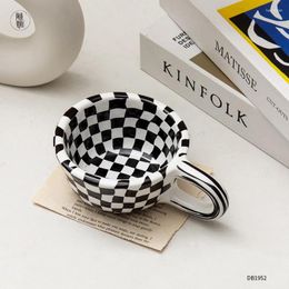Mokken Classic Checkboard Coffee Mug Vintage Ins Style Breakfast Milk Shop Kitchen Water Cup Paar cadeau