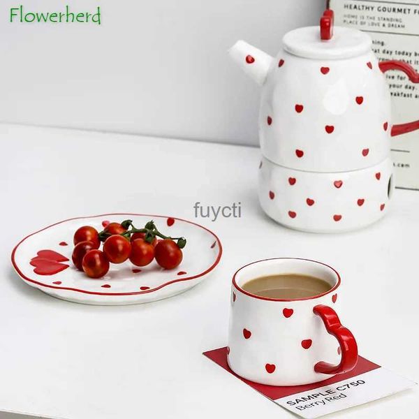 Tazas Juego de tazas de café Chica creativa Corazón Juego de té de la tarde Hogar Taza de agua linda Olla Plato de postre Estufa Breve tetera y juego de tazas YQ240109