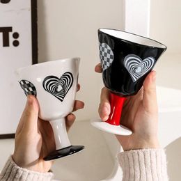 Tasses tasses à café mignon créatif amour gobelet haute valeur lumière luxe damier tasse en céramique rétro maison Couple tasse