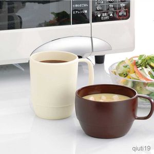 Tasses tasses à café tasses à café en plastique poignée micro-ondes 330 ml tasse à boire forme de résistance à haute température en option R230712