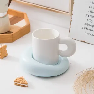 Mokken Commercial Coffee Cup Ceramic and Saucer Set Design Sense Niche Afternoon Tea Office Hoog verschijning Level Mug Women