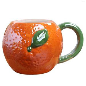 Tasses Tasse de céramique créative avec citrouille / orange / fraise de fruit Forme adaptée à l'eau à thé.
