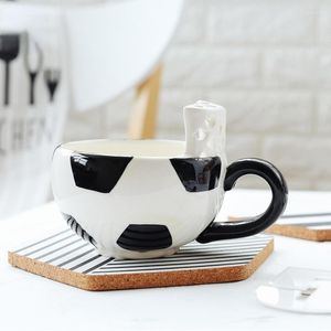Tasses créatives en céramique tasse à eau café rétro fleur unique thé lait affaires cadeau vaisselle mariage